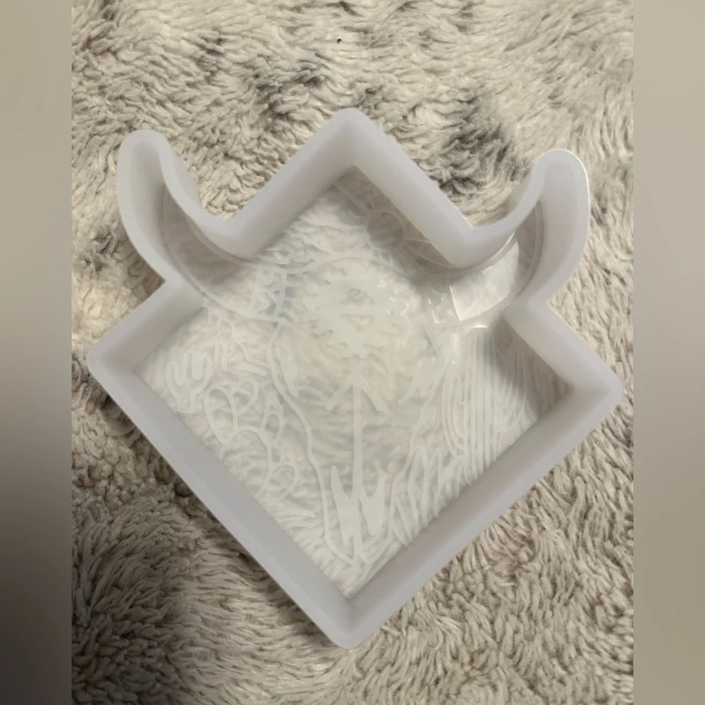 Western freshie mold
